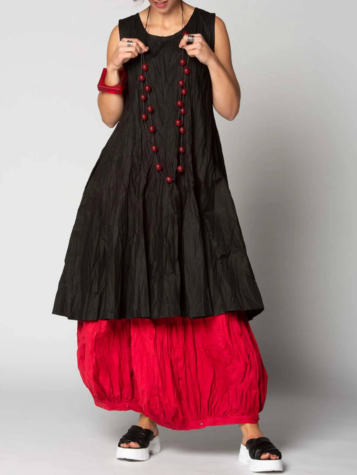 ARIA – WOMEN'S CASUAL ROUND DRESS