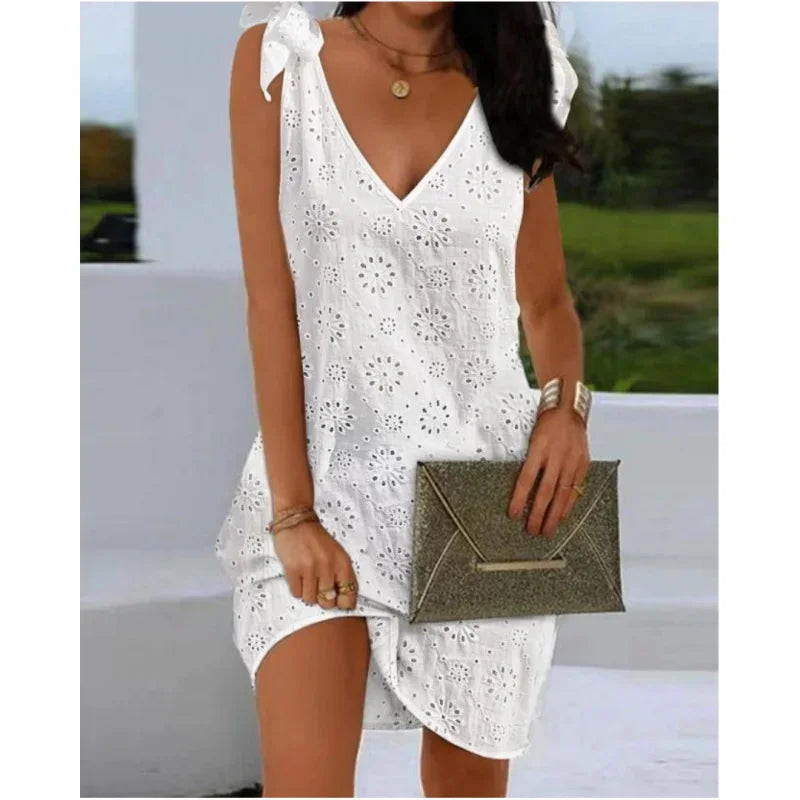 LUNA – ELEGANT DRESSES V-NECK DRESS